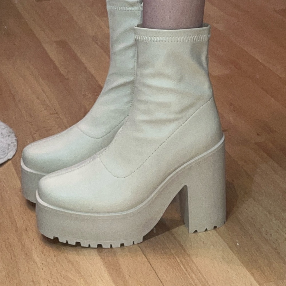 Platform Chunky Heel White Ankle Boots